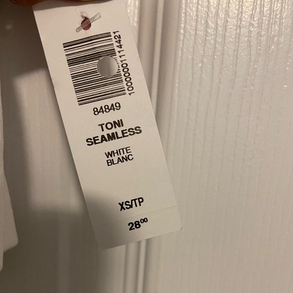 Aritzia Talula Toni Seamless Tank Top - Picture 4 of 4